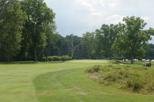 Warren Course At Notre Dame 8th Approach